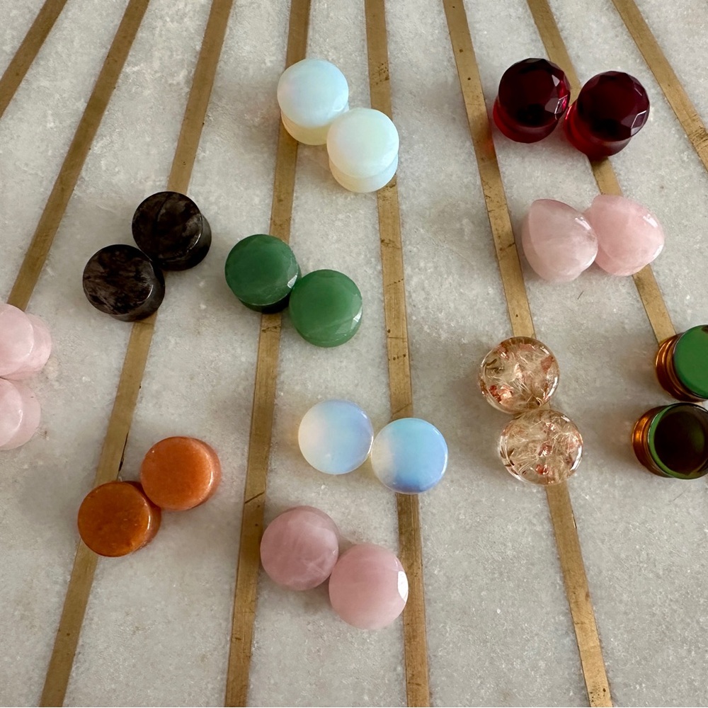 5/8 ear gauges